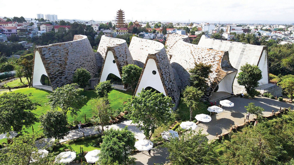 Buôn Ma Thuột 3 Ngày 2 Đêm
